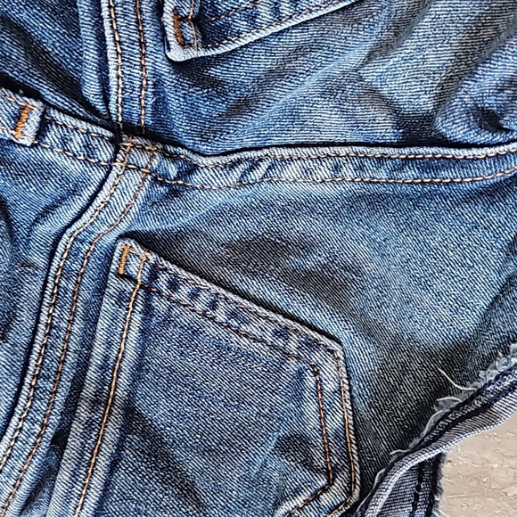 Girls Gap shorts 6 SLIM - Picture 8 of 8